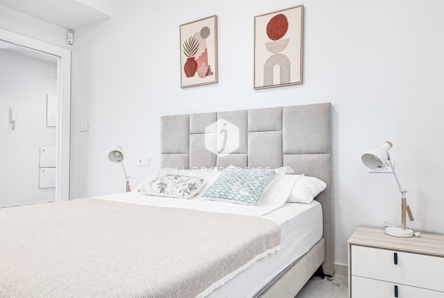 Segunda mano - Apartamento / piso -
Orihuela Costa - Costa Blanca