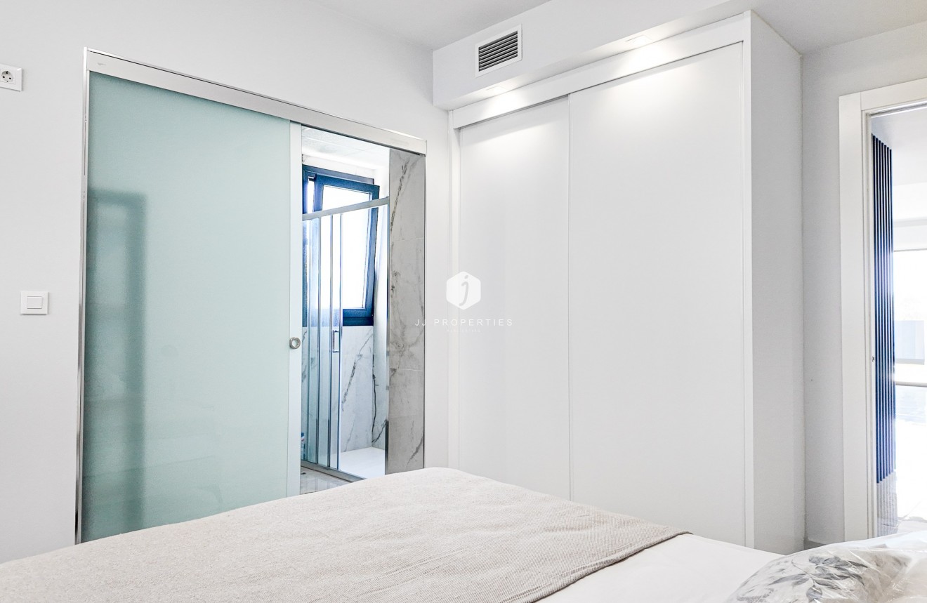 Segunda mano - Apartamento / piso -
Orihuela Costa - Costa Blanca