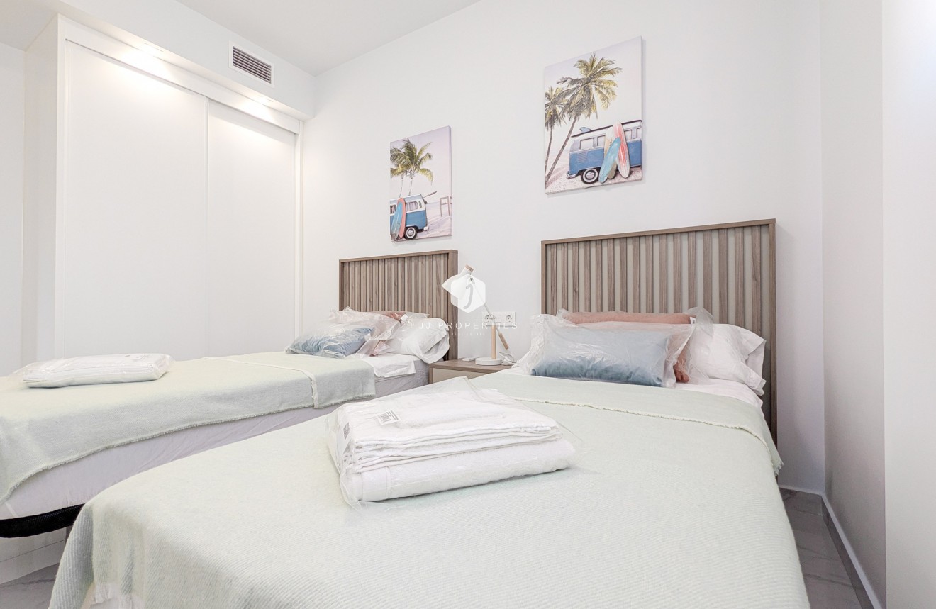 Segunda mano - Apartamento / piso -
Orihuela Costa - Costa Blanca