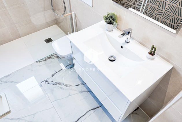 Segunda mano - Apartamento / piso -
Orihuela Costa - Costa Blanca