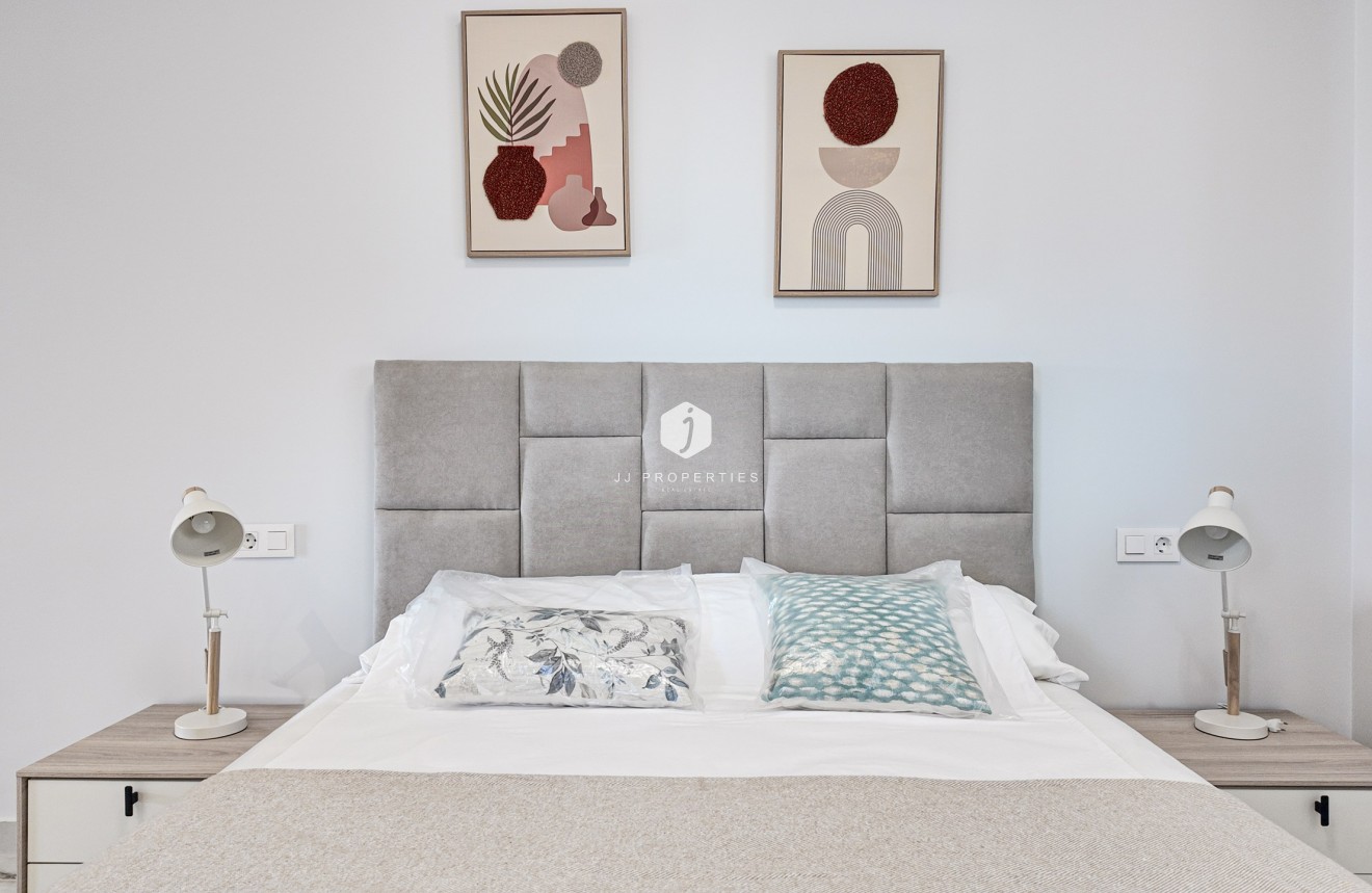 Segunda mano - Apartamento / piso -
Orihuela Costa - Costa Blanca