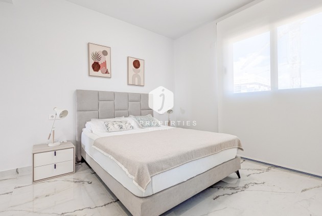 Segunda mano - Apartamento / piso -
Orihuela Costa - Costa Blanca