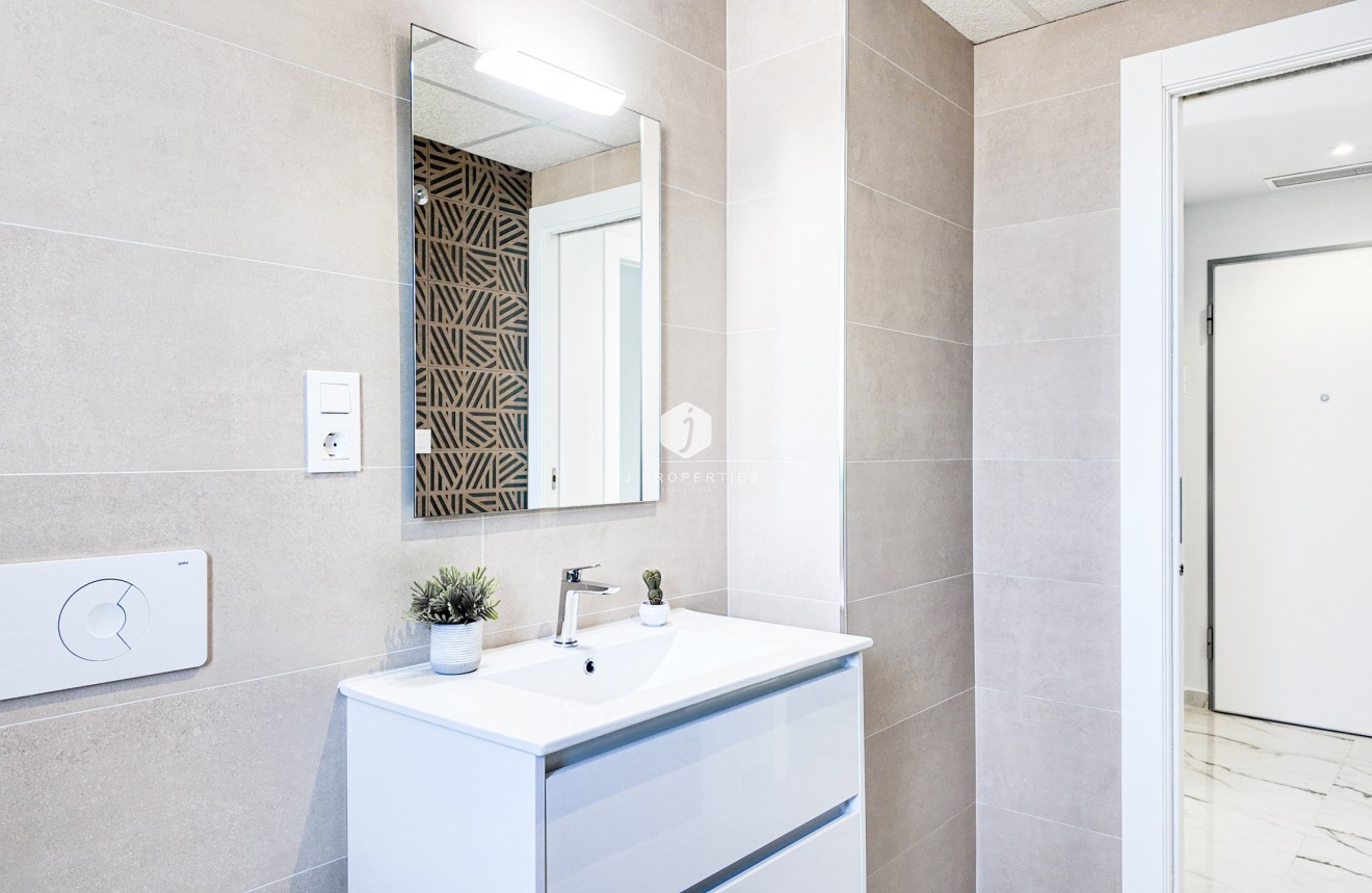 Segunda mano - Apartamento / piso -
Orihuela Costa - Costa Blanca