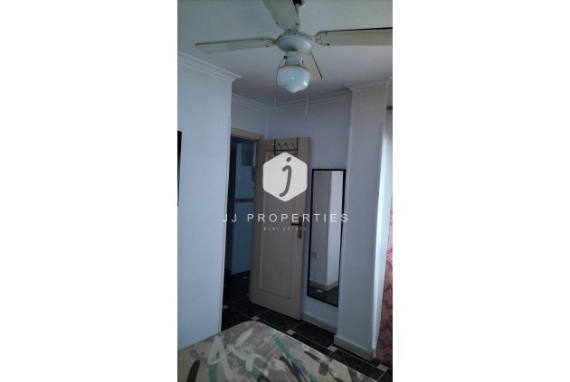 Segunda mano - Apartamento / piso -
Torrevieja - La Mata