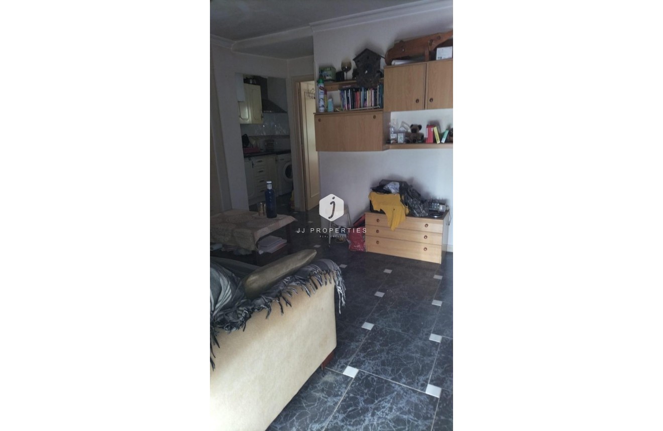 Segunda mano - Apartamento / piso -
Torrevieja - La Mata