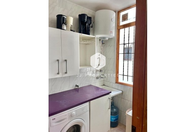 Segunda mano - Apartamento / piso -
Torrevieja - Playa de los Locos