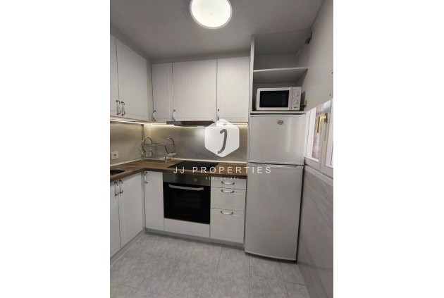 Segunda mano - Apartamento / piso -
Torrevieja - El molino