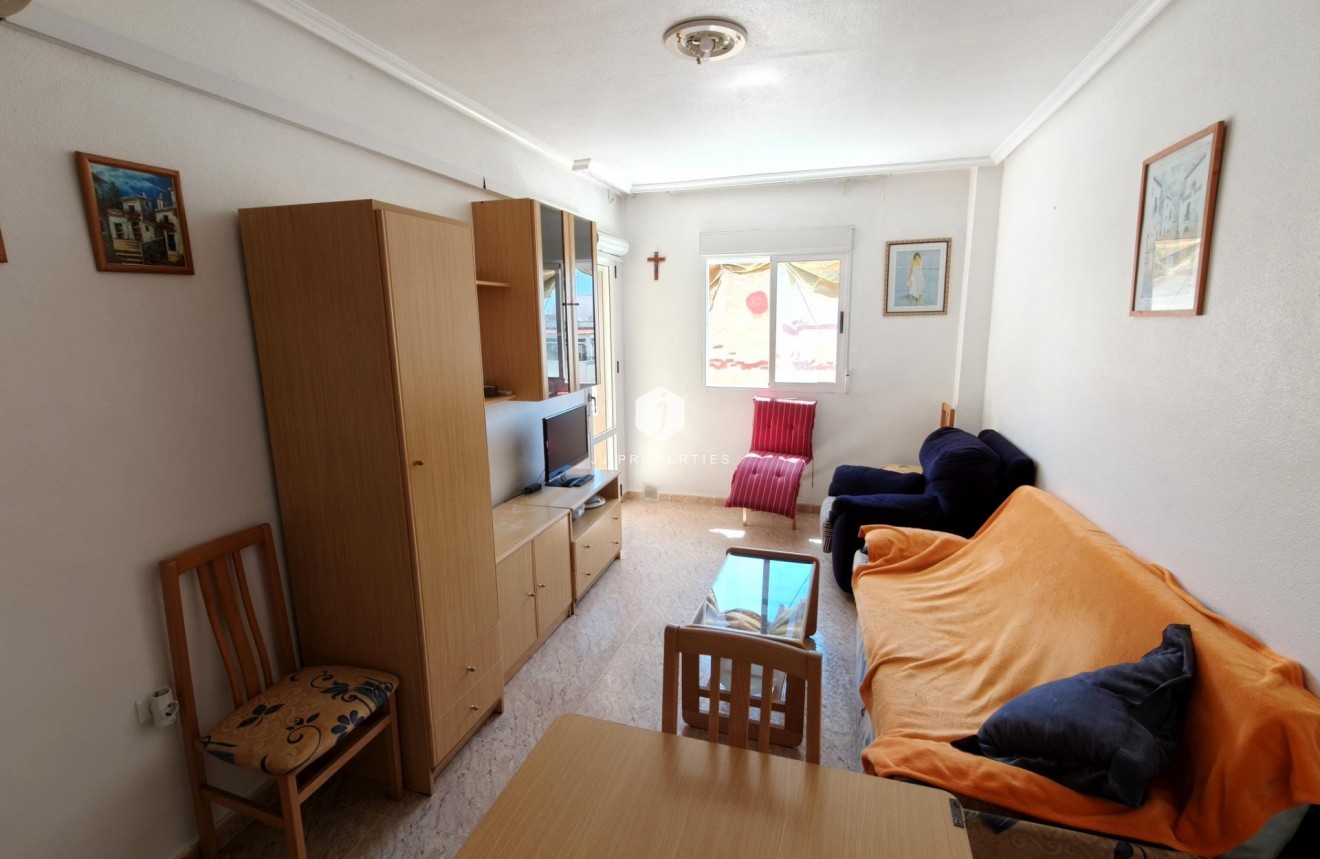 Segunda mano - Apartamento / piso -
Torrevieja - Estacion de autobuses