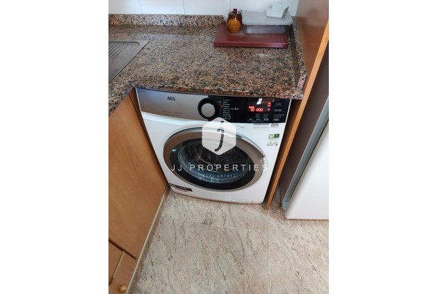 Segunda mano - Apartamento / piso -
Torrevieja - Estacion de autobuses