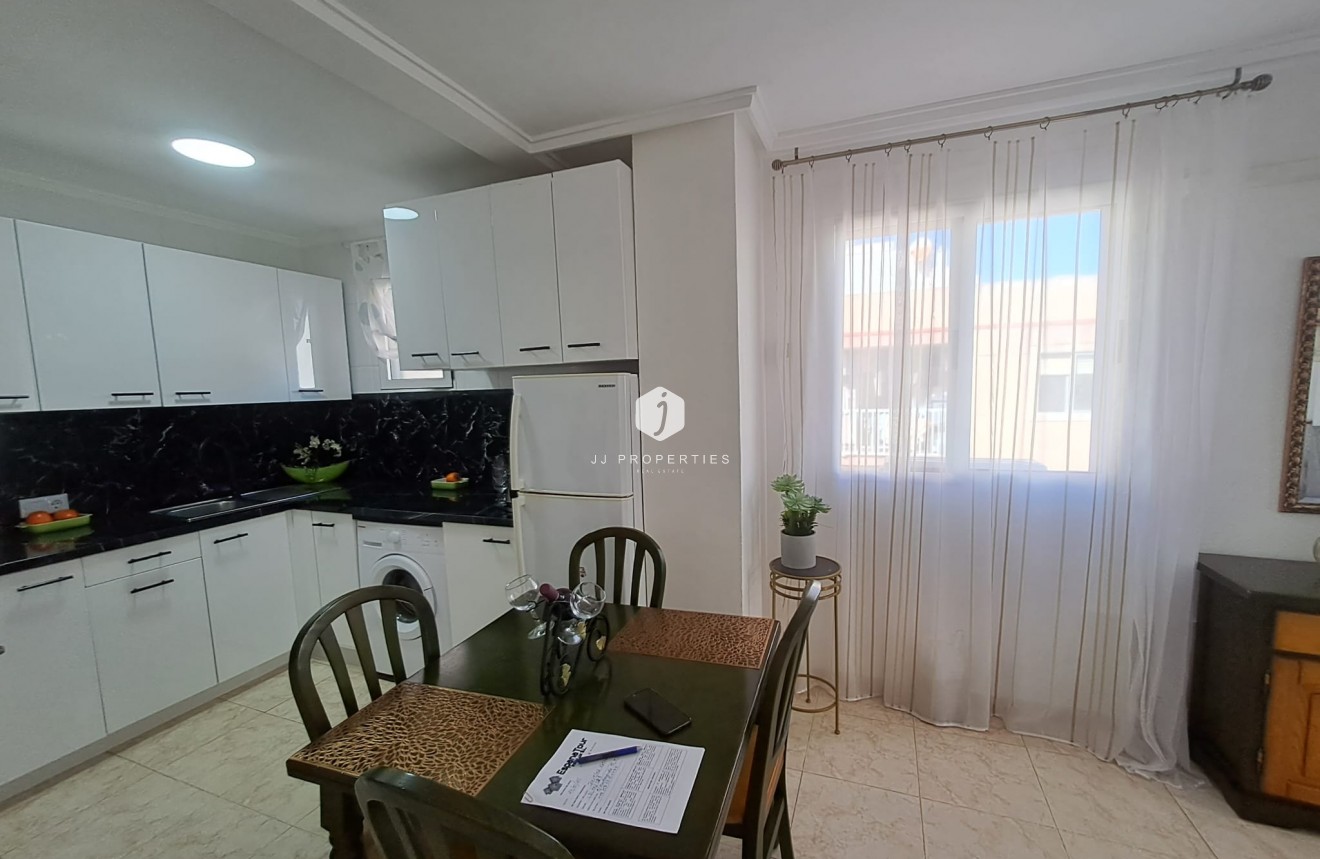 Segunda mano - Apartamento / piso -
Torrevieja - Costa Blanca