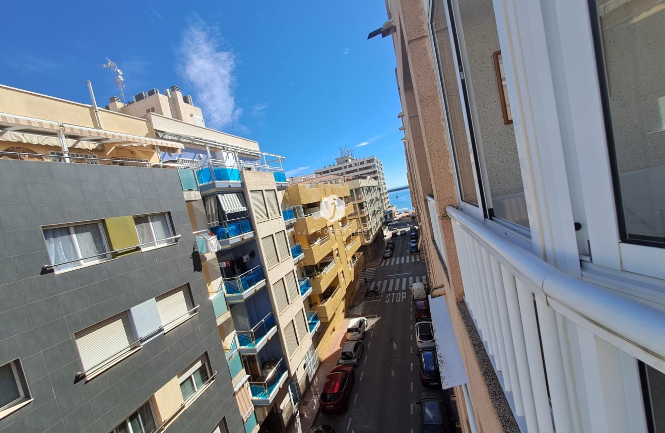 Segunda mano - Apartamento / piso -
Torrevieja - Costa Blanca