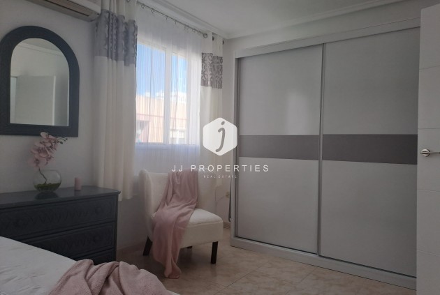 Segunda mano - Apartamento / piso -
Torrevieja - Costa Blanca