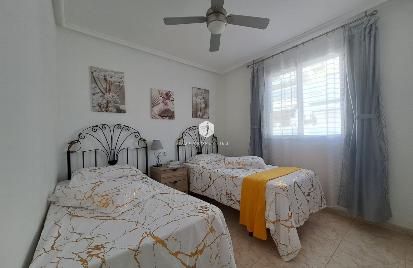 Segunda mano - Apartamento / piso -
Torrevieja - Costa Blanca