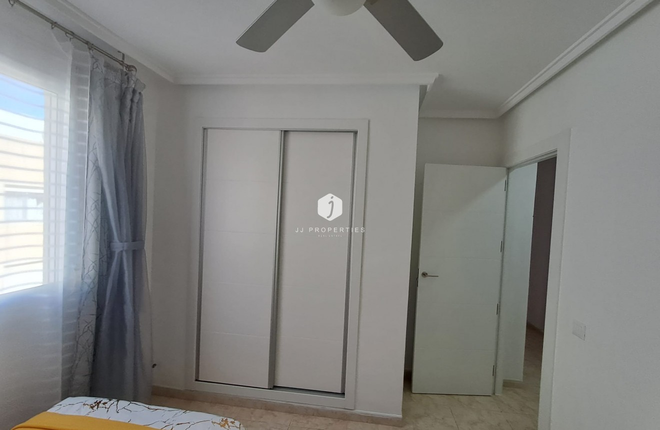 Segunda mano - Apartamento / piso -
Torrevieja - Costa Blanca
