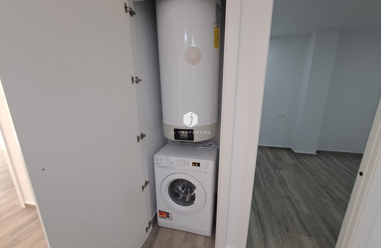 Segunda mano - Apartamento / piso -
Torrevieja - Costa Blanca