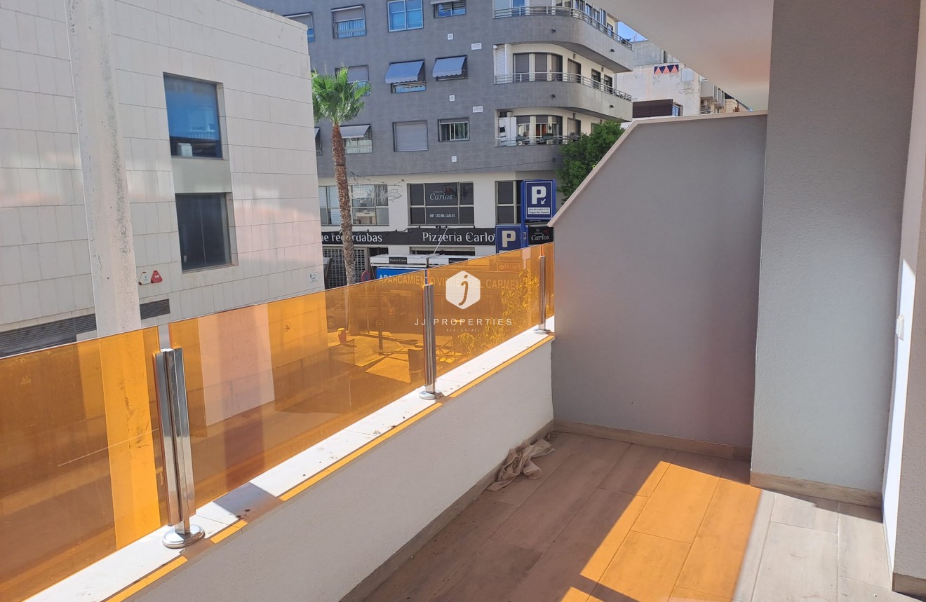 Segunda mano - Apartamento / piso -
Torrevieja - Costa Blanca