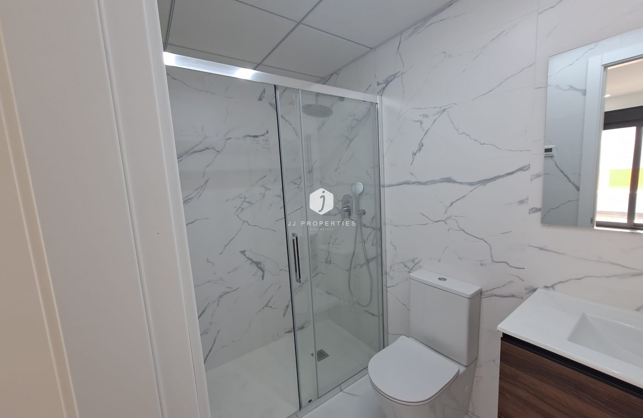 Segunda mano - Apartamento / piso -
Torrevieja - Costa Blanca