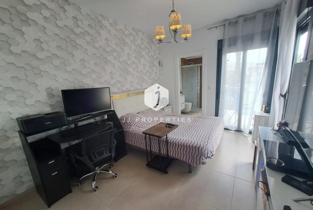 Segunda mano - Chalet -
Orihuela Costa - Costa Blanca