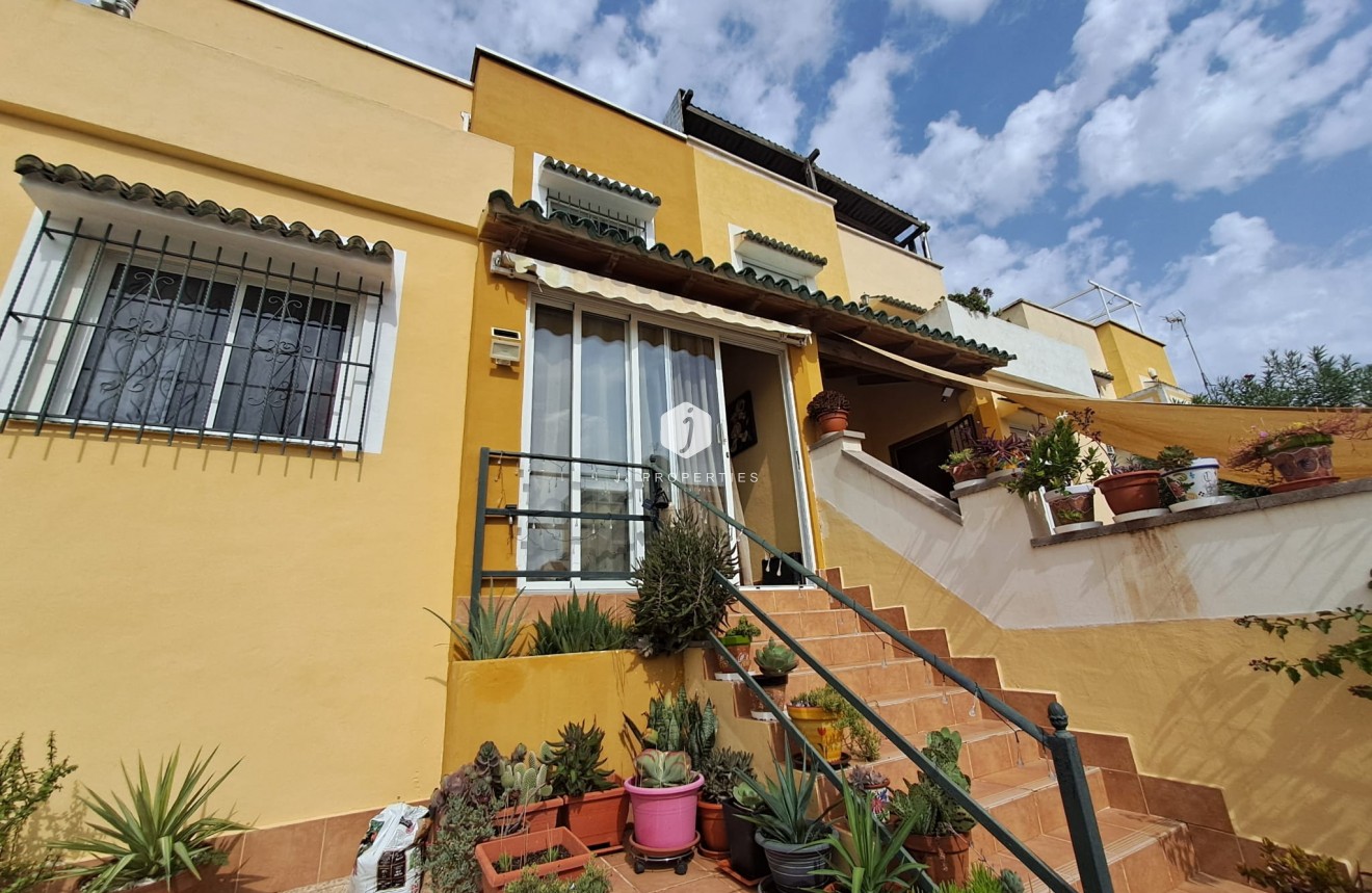 Tweedehands - Chalet -
Orihuela Costa - Costa Blanca