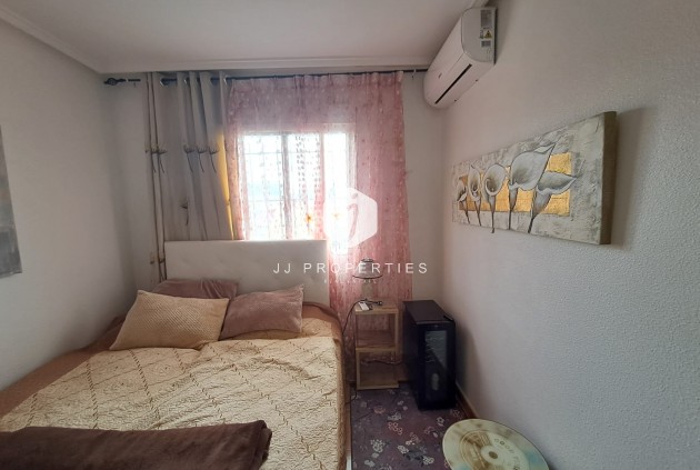 Tweedehands - Chalet -
Orihuela Costa - Costa Blanca