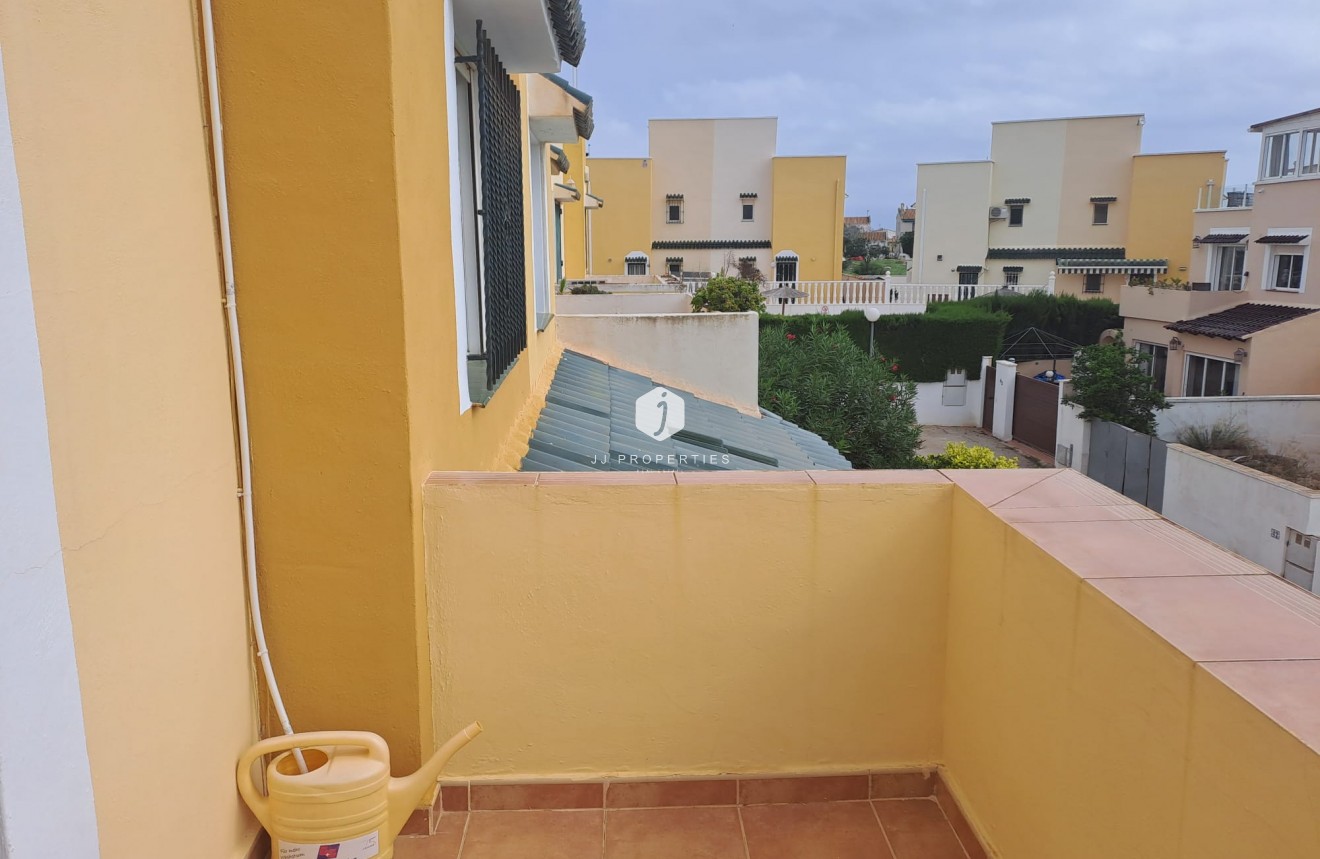 Tweedehands - Chalet -
Orihuela Costa - Costa Blanca