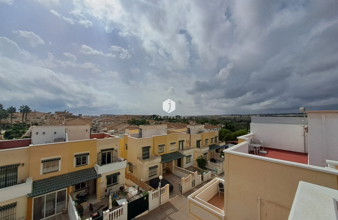 Tweedehands - Chalet -
Orihuela Costa - Costa Blanca