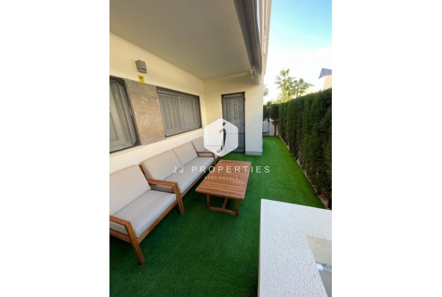 Segunda mano - Bungalow -
Torrevieja - Costa Blanca