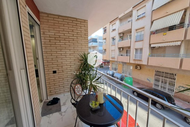 Aus zweiter Hand - Wohnung -
Torrevieja - Costa Blanca