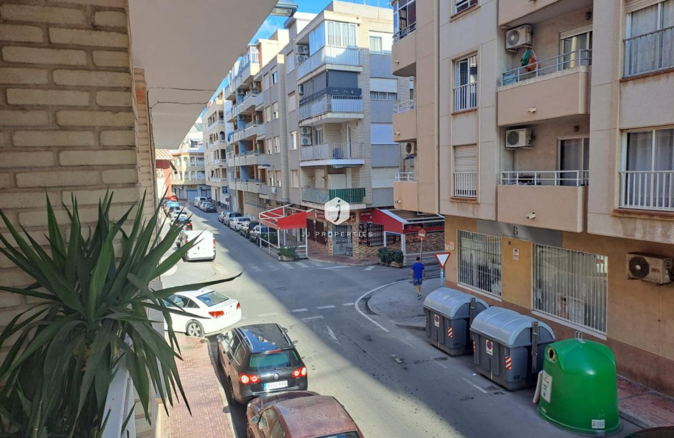 Aus zweiter Hand - Wohnung -
Torrevieja - Costa Blanca