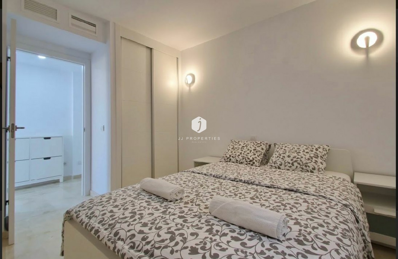 Segunda mano - Apartamento / piso -
Torrevieja - Costa Blanca