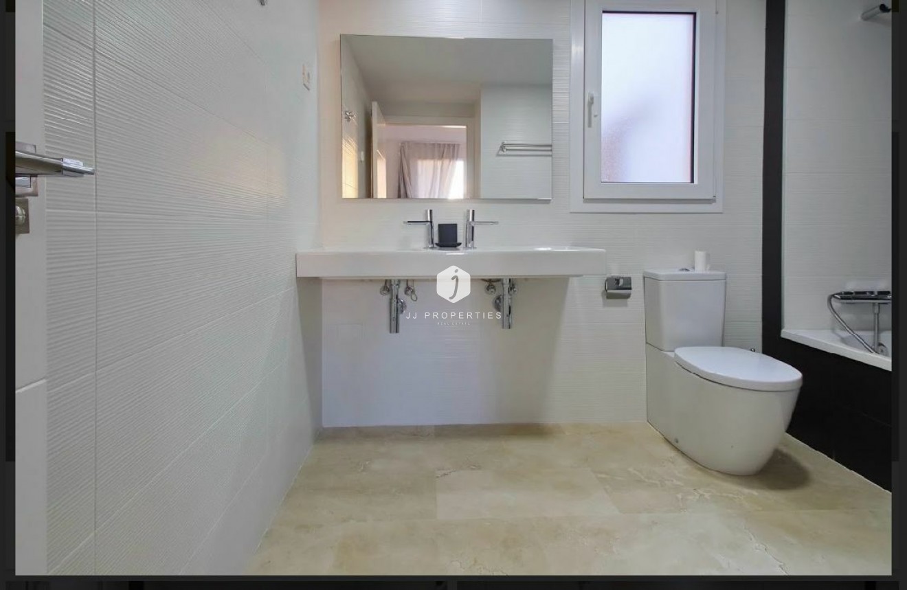 Segunda mano - Apartamento / piso -
Torrevieja - Costa Blanca