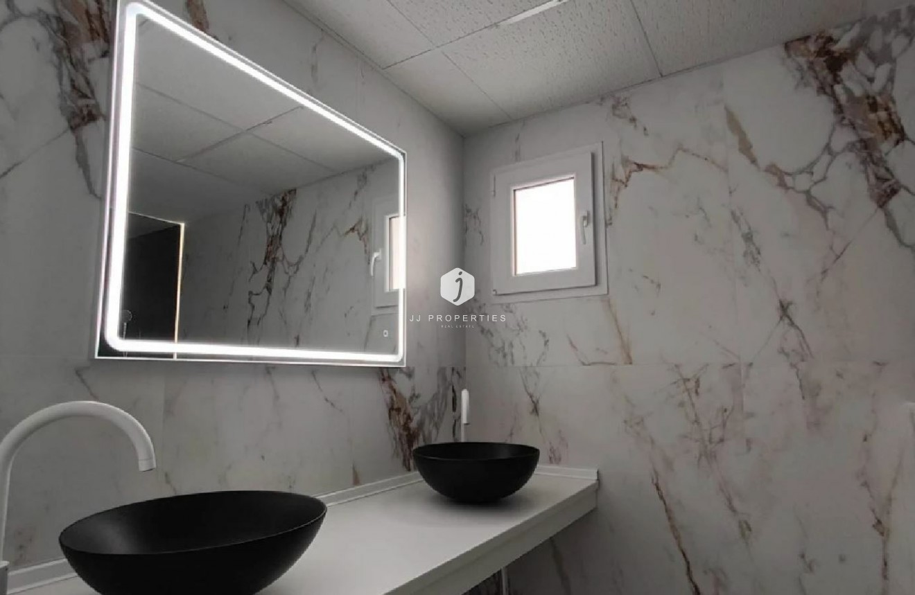 Segunda mano - Chalet -
Torrevieja - Costa Blanca