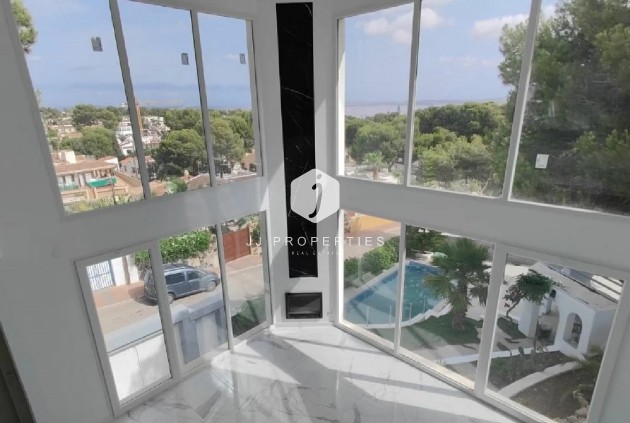 Segunda mano - Chalet -
Torrevieja - Costa Blanca