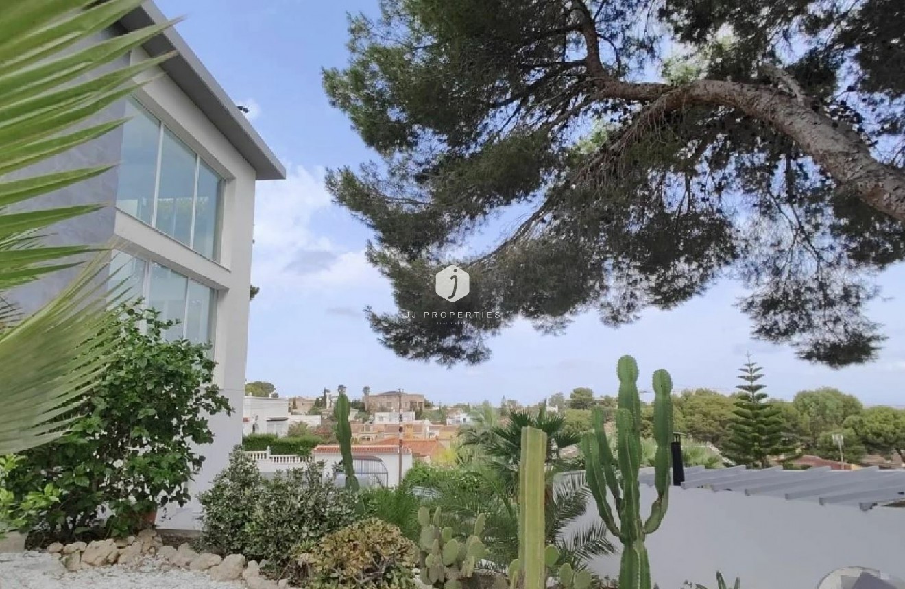 Segunda mano - Chalet -
Torrevieja - Costa Blanca