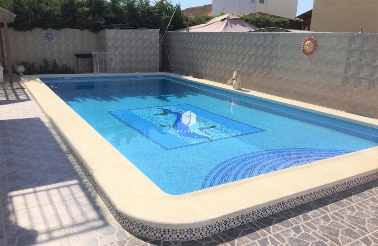 Segunda mano - Chalet -
Torrevieja - Costa Blanca