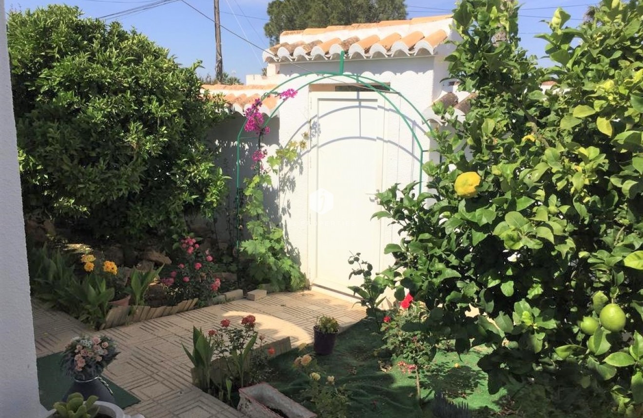 Segunda mano - Chalet -
Torrevieja - Costa Blanca