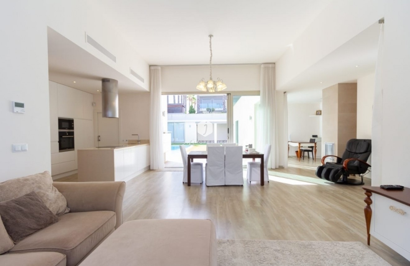 Segunda mano - Chalet -
Benijofar - Costa Blanca