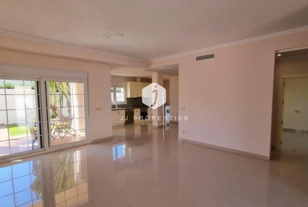 Resale - Chalet -
Cabo Roig - Costa Blanca