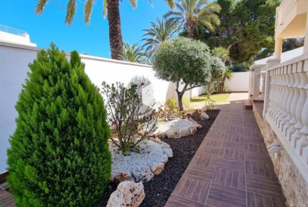 Resale - Chalet -
Cabo Roig - Costa Blanca