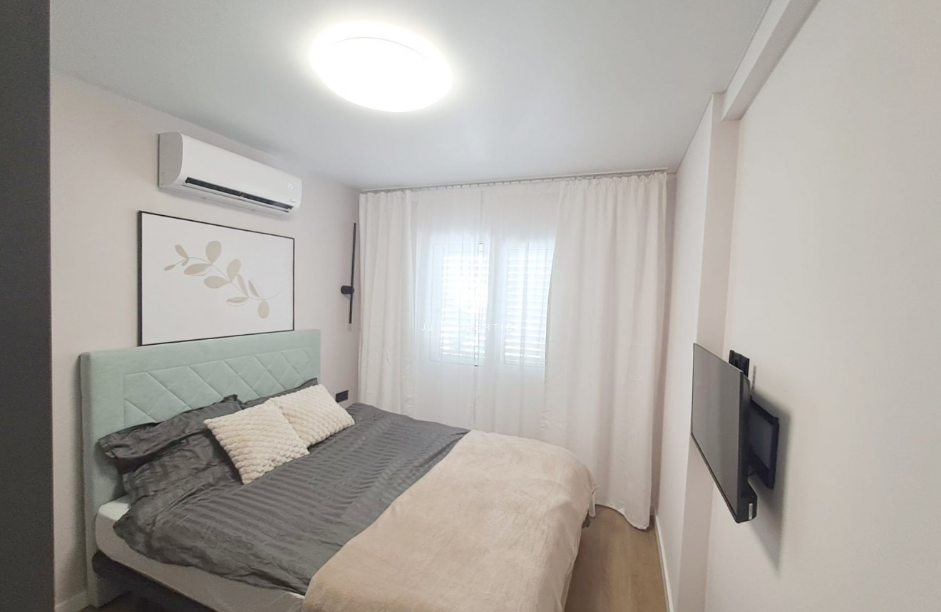 Segunda mano - Chalet -
Torrevieja - Costa Blanca