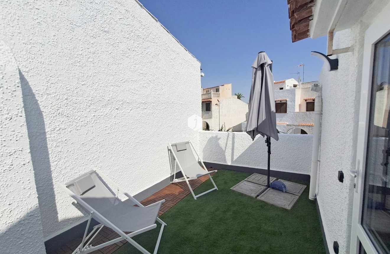 Segunda mano - Chalet -
Torrevieja - Costa Blanca