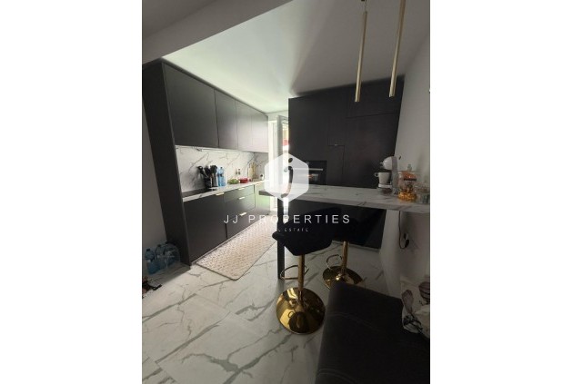 D'occasion - Appartement -
Torrevieja - Costa Blanca