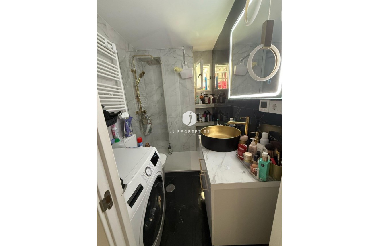 D'occasion - Appartement -
Torrevieja - Costa Blanca