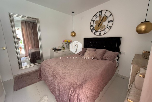 D'occasion - Appartement -
Torrevieja - Costa Blanca