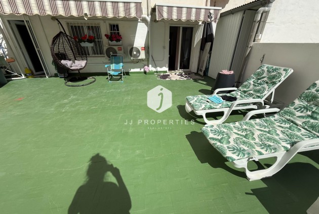 D'occasion - Appartement -
Torrevieja - Costa Blanca