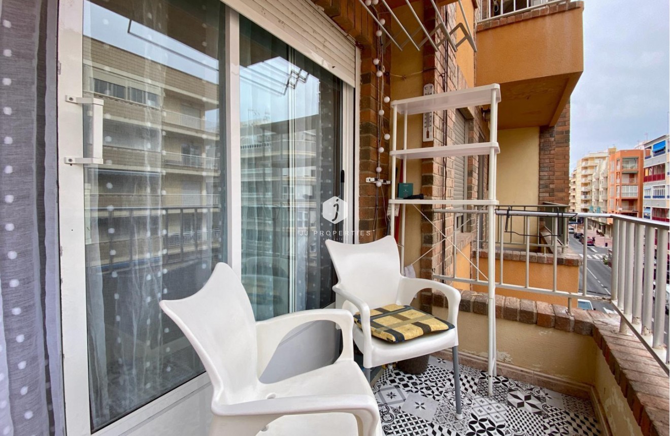 D'occasion - Appartement -
Torrevieja - Costa Blanca