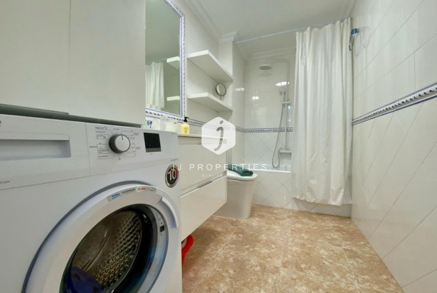 D'occasion - Appartement -
Torrevieja - Costa Blanca