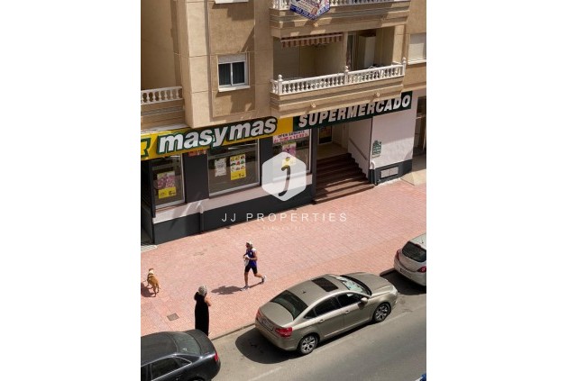 D'occasion - Appartement -
Torrevieja - Costa Blanca