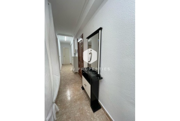 D'occasion - Appartement -
Torrevieja - Costa Blanca