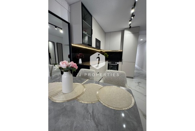 Segunda mano - Apartamento / piso -
Torrevieja - Costa Blanca